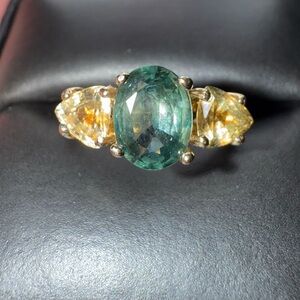 ELEGANT GENUINE TEAL MONTANA SAPPHIRES WITH  PARI YELLOW SAPPHIRE IN 14K Y GOLD